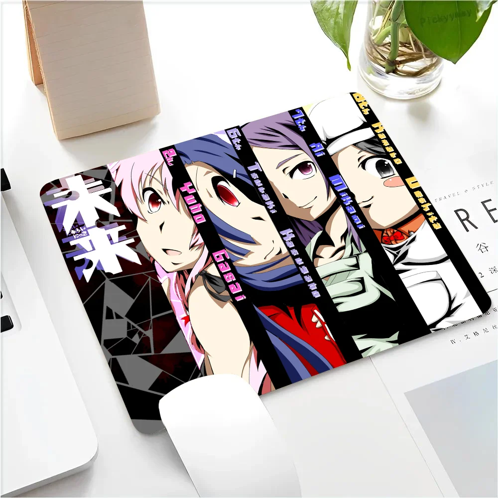 Anime Future Diary Mirai Nikki Mousepad Small LockEdge Mouse Pad For Gamers Computer Desk Pad Rectangular Anti-slip Rubber