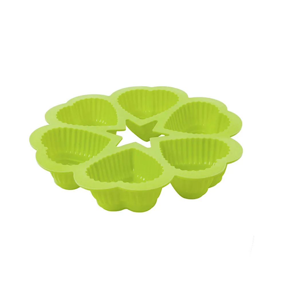 6-Cavity Heart Silicone Mold Premium Food-Grade Baking Tool for Chocolate Cake Candy Pudding Jelly Soap Ice Cube Craft Projects