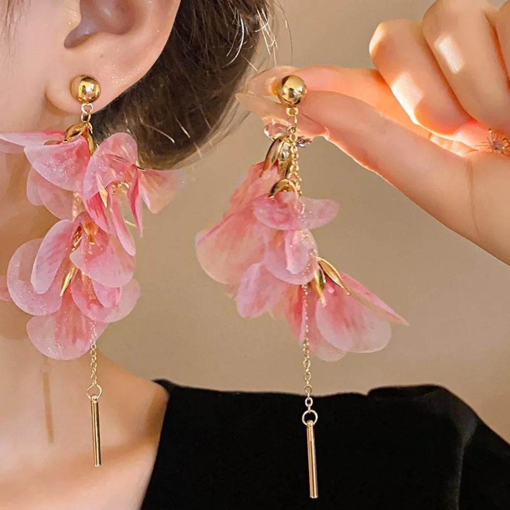 

Pink Flowers Mesh Long Tassel Earrings For Women Sweet Temperament Crystal Drop Dangle Earring Party Wedding Jewelry Wholesale