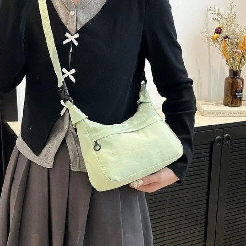 

Стильная женская сумка через плечо из кожи с солнцезащитным принтом и высококачественной Латвией для пригородных поездок, легкая, мягкая