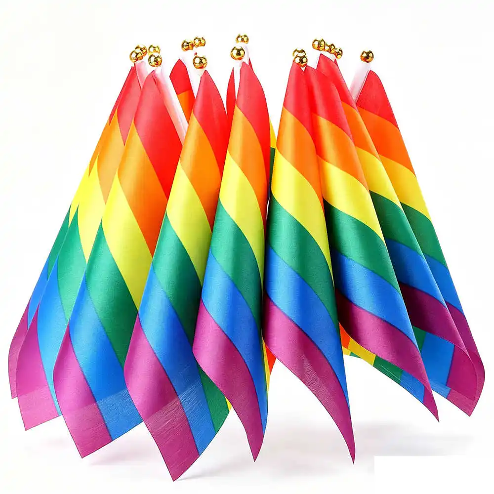 10 Pack LGBT Rainbow Flags Gay Pride 14x21cm Polyester Handheld Flag With Mini Stick Plastic Flagpoles For Decoration Parades