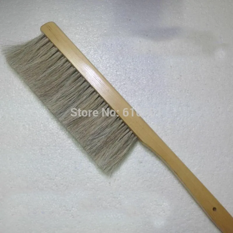 1PC Natural Beekeeping Bee Hive Brushes long wooden handle Three Rows of Bee Flicking Horsetail Bee