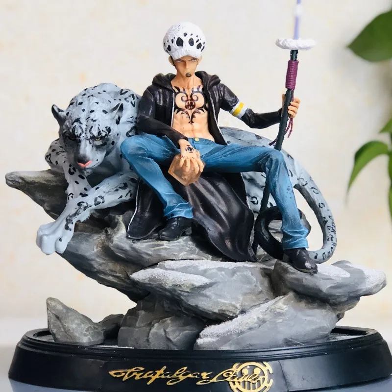 27cm One Piece Trafalgar Law Snow Leopard Scene Gk Devil Fruit Pvc Action Figure Toy Adult Statue Collection Model Birthday Gift