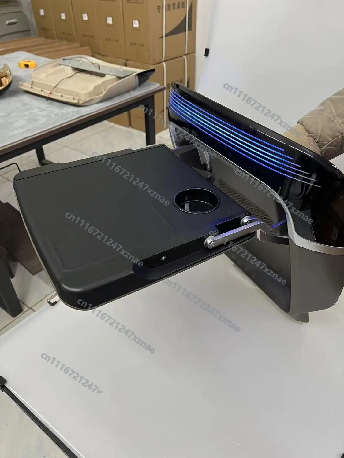 V-Class (W447) | V260 V250 V220 | Laptop Table with Cup Holder, Reliable Quality