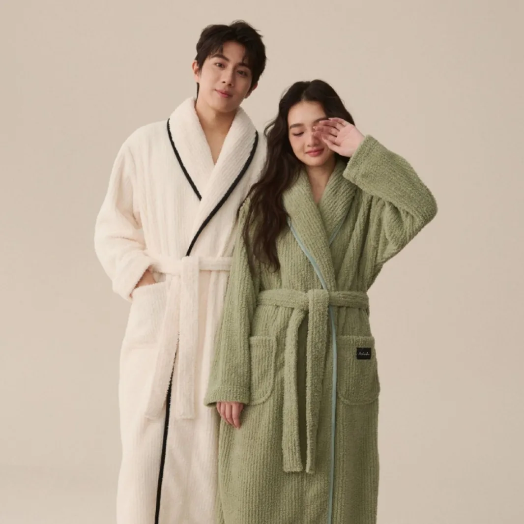 

New autumn and winter coral fleece men's and women's bathrobes, couple pajama sets, extended bathrobes, thickened winter coats