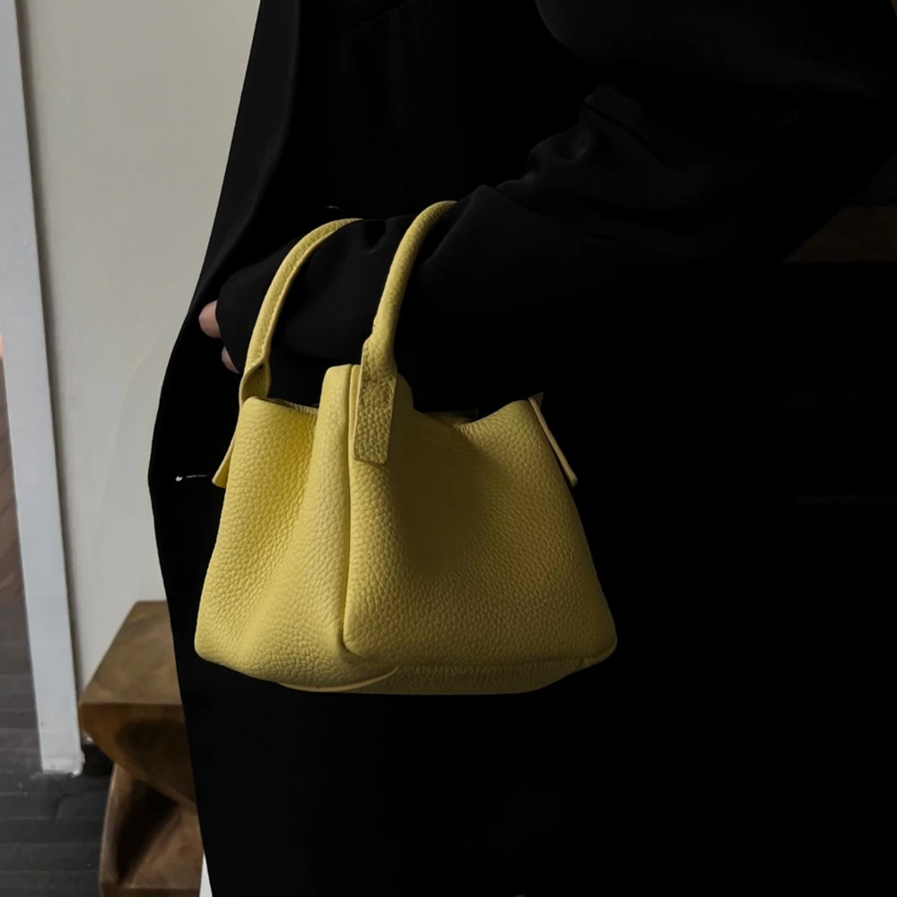 Yellow Cute Fashion Simple Bucket Bag Genuine Leather Tote Bag\Handbag Women Real Cowhide Leather Lady Shoulder Crossbody Bag