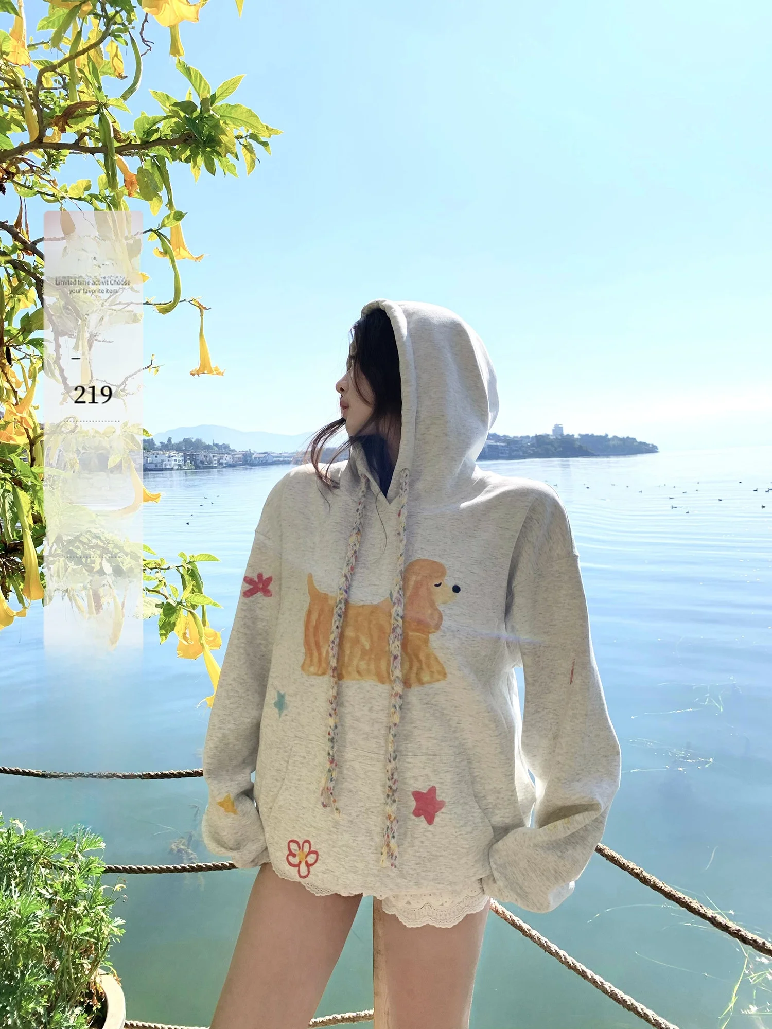 

2toyoung Женская весенняя толстовка с капюшоном в корейском стиле, свободного кроя, с мультяшным принтом собаки, с длинными рукавами, из смесового хлопка