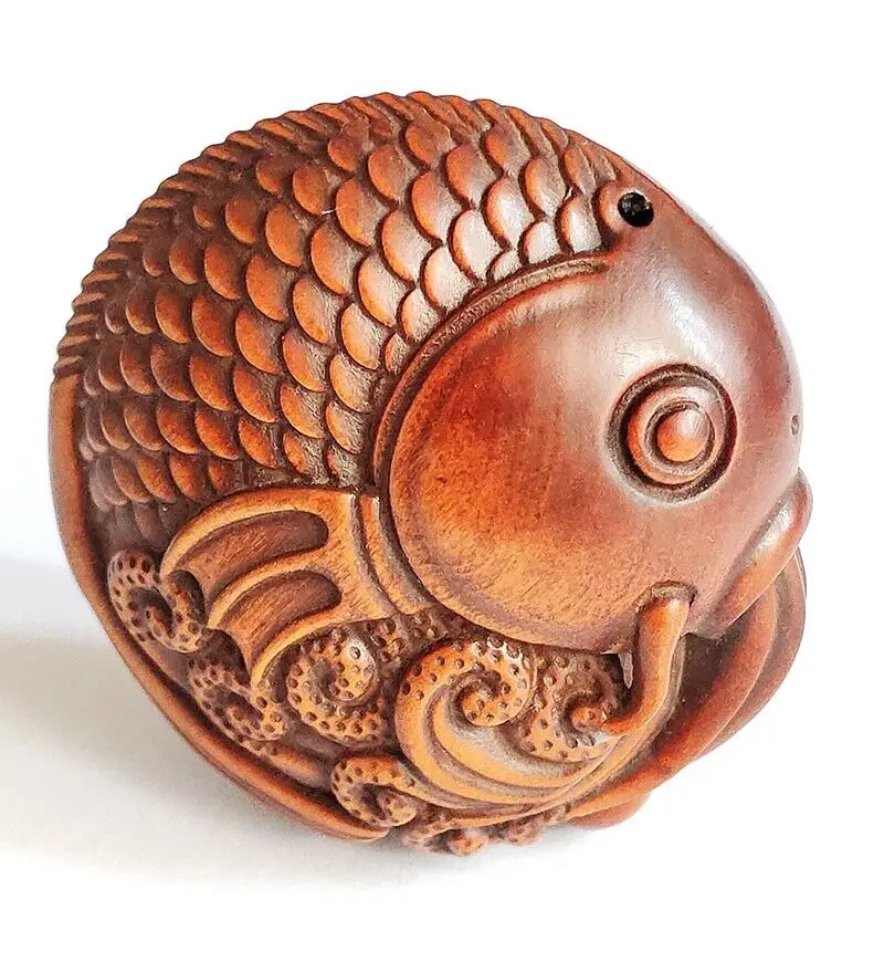 Asian Collection Hand Carved Boxwood Netsuke Figurine : Pretty Fish Fengshui
