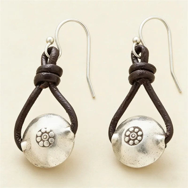Vintage Silver Color Round Carving Pattern Earrings Ethnic Leather Wrapping Dangle Earrings for Women Jewelry
