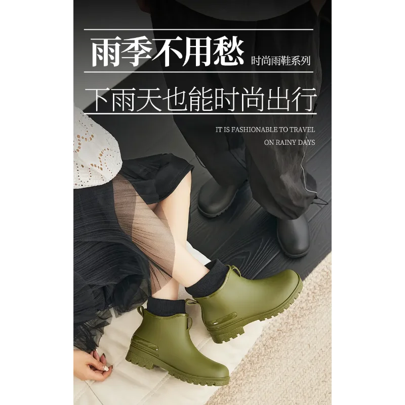 Modern Multi-Purpose Slip on Winter Boots Simple on-Off Design, Skidproof Waterproof Sole Light Warm for Various Cold Scenarios