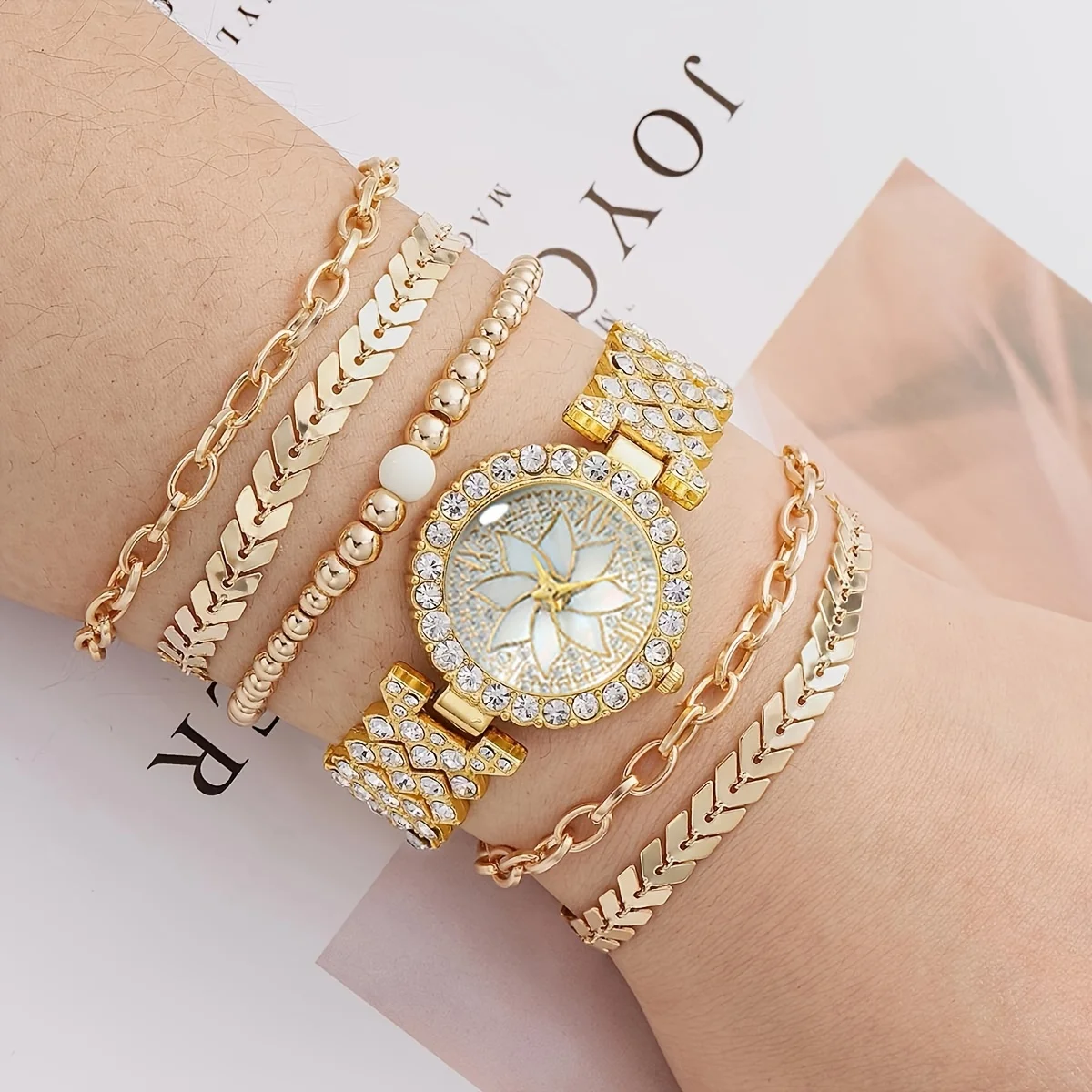 6Pc/Set 1Pc Rhinestone Decor Quartz Watch & 5Pcs Bracelet Fancy Women Watches Jewelry Sophisticated And Stylish Women Watch