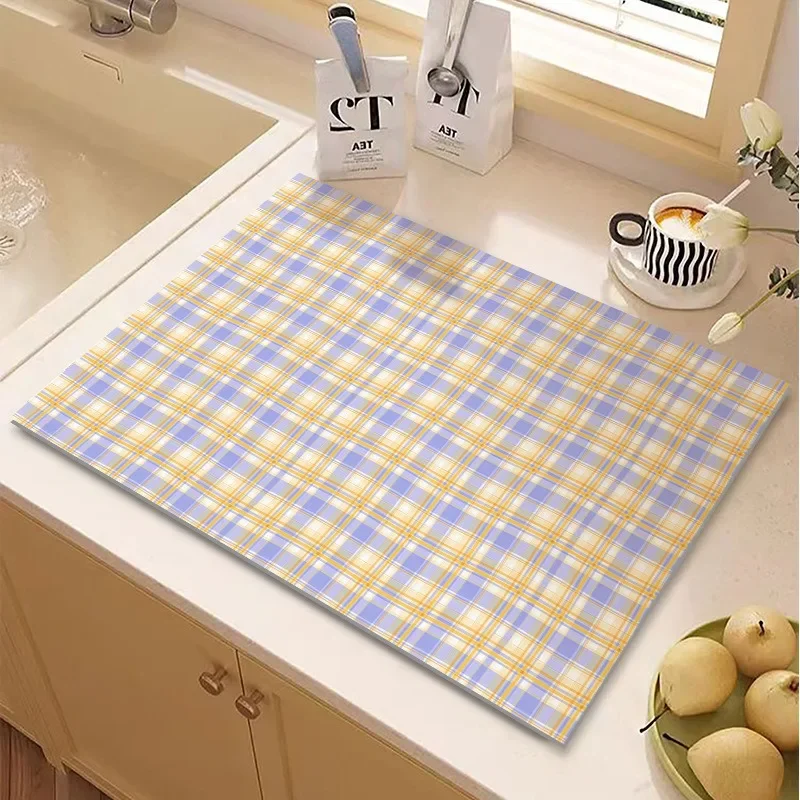 American Retro Diatom Mud 3D Tree Embossed Absorbent Protective Easy Clean Drying Mat for Coffee Machine & Kitchen Countertop