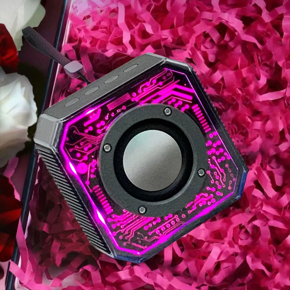 

AABFK Прозрачный Mecha Bluetooth-динамик RGB Пикап Открытый портативный домашний фонарь Маленький мини-динамик Белый