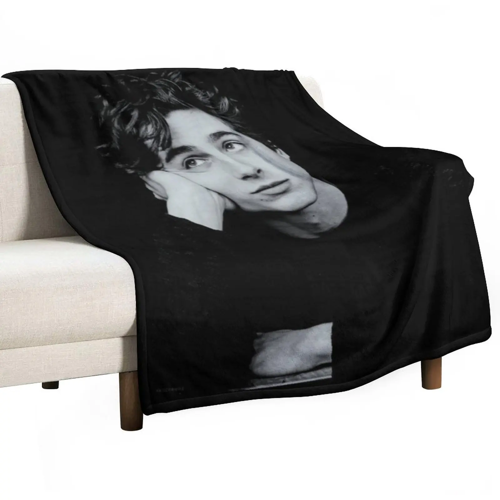 

Timothee Chalamet design Throw Blanket Loose Blanket fluffy blanket