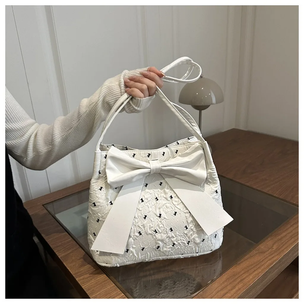 Women Tote Bag Large Capacity Bag Elegant Seersucker Tote Bag Underarm Tote Bag Stylish For Shopping Daily Commute Travel