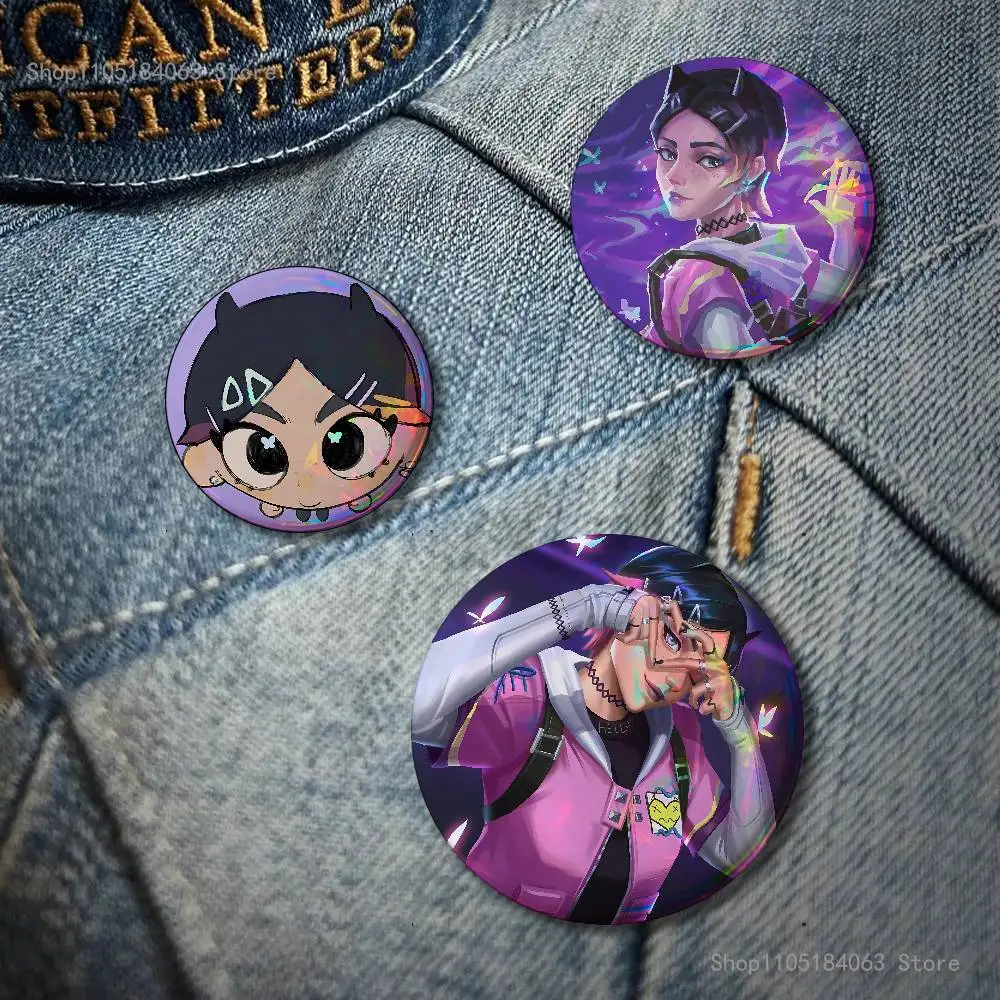 Clove V-Valorant-S Game Creative Round Badge Button Pin Bag Decor Fans Collection Friends Gift Brooch
