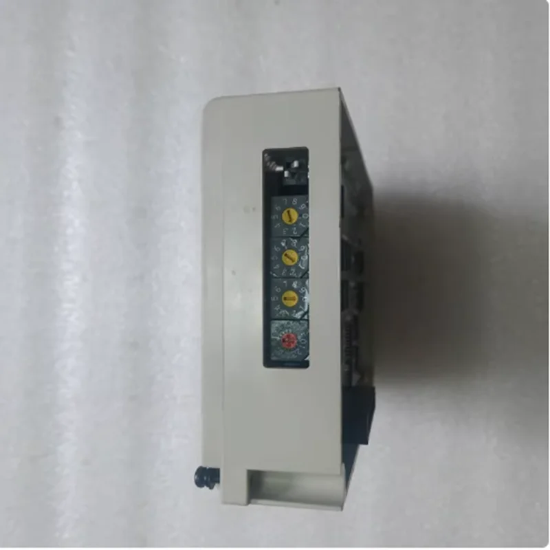 1 Stück A8GT-J61BT13 Mitsubishi Touchscreen-Modul Touchscreen-Modul Kommunikationskarte