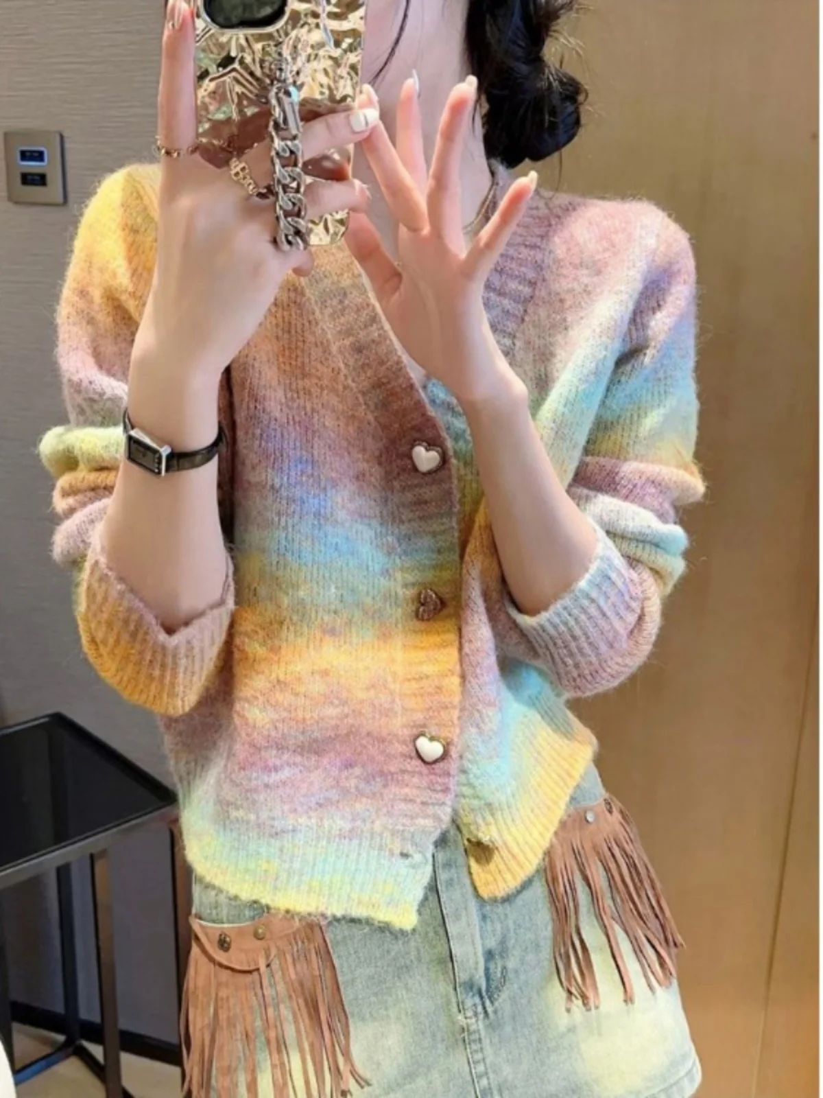 

Lazy Knitted Sweater V-Neck Gradient Color Spring 2026 New Style Tea Break Dandelion Milk Fufu Women's Sweet Style Long Sleev...