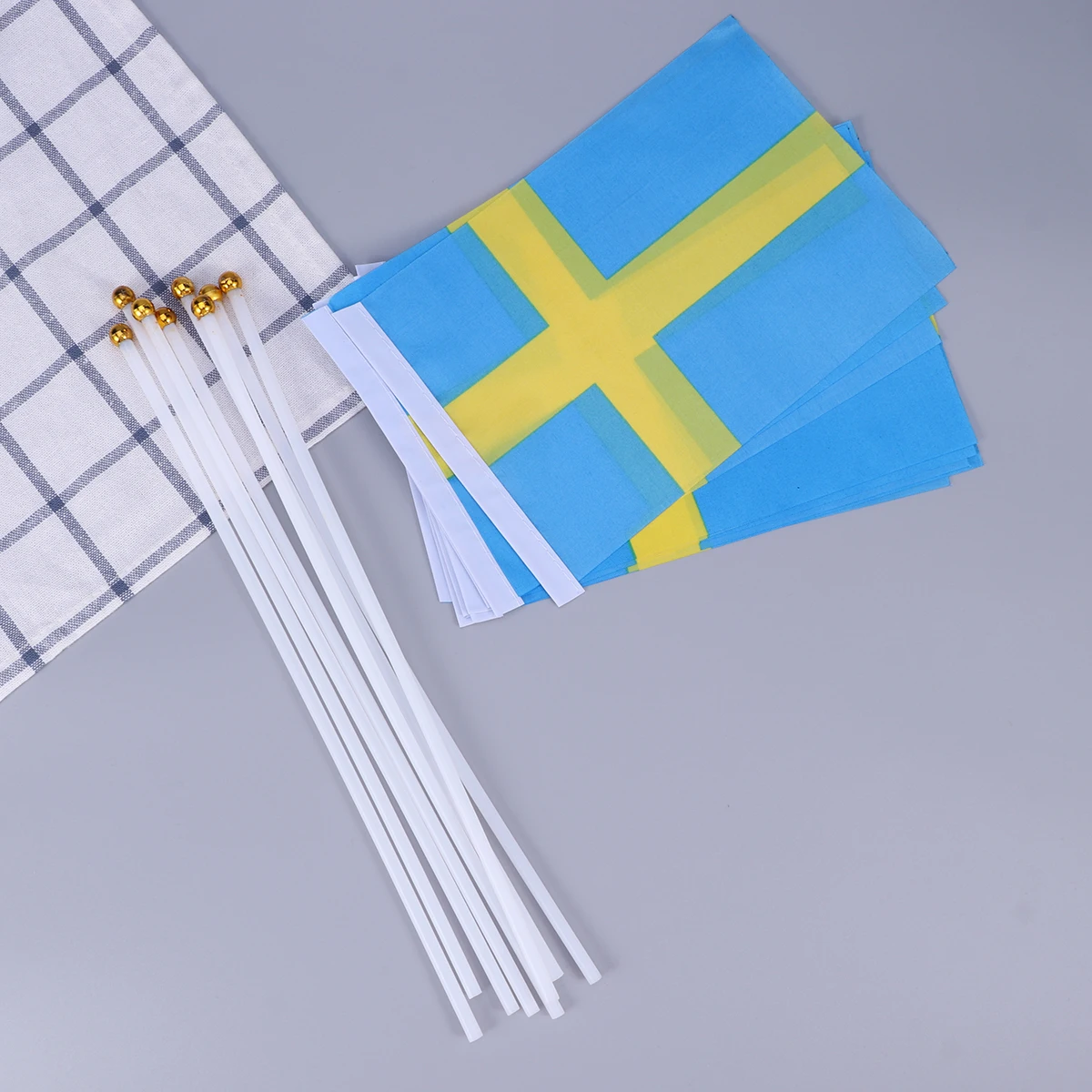 

50pcs Hand Held Small Sweden Flag On Stick International World Country Stick Flags Banners Party Decoration