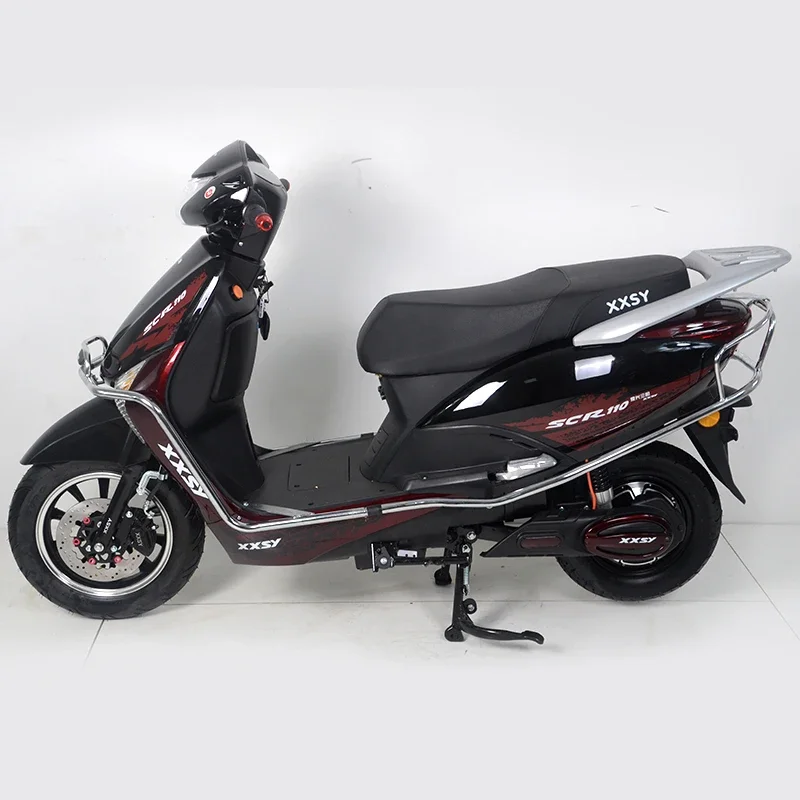 European 125-displacement scooter motorcycle fuel car moped adult 2 people whole vehicle for sales