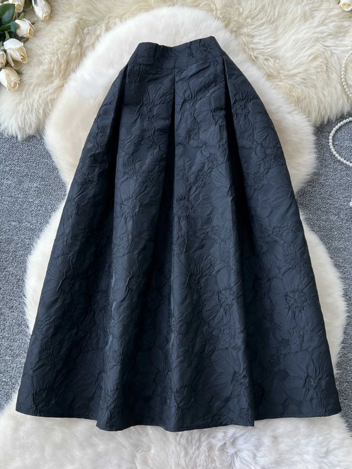 Retro Court Heavy Embroidery f Skirt Women's Winter High Waist Slim A-Line Pleated Midi Umbrella Skirt Korean Sle
