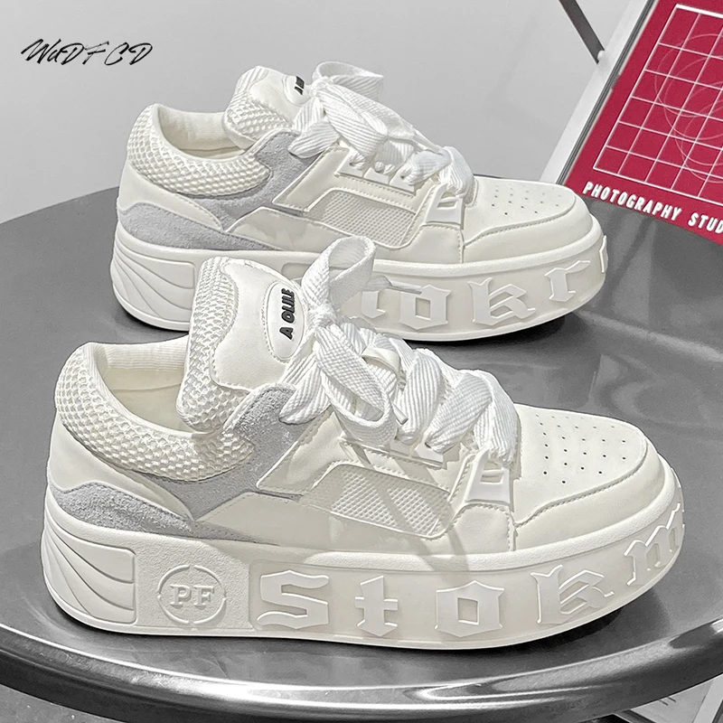 Sneakers Casual Men Designer White Shoes Fashion Microfiber Leather Fabric Breathable Height Increased Flat Platform Board Shoes