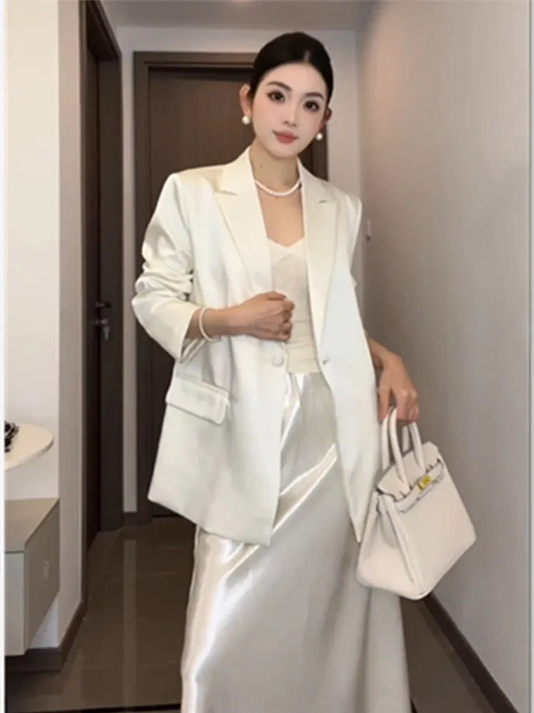 

Женский костюм, женская одежда, элегантный женский пиджак, декоративный сшитый нижний слой, тонкий темперамент, маленькая эластичная клетчатая ткань