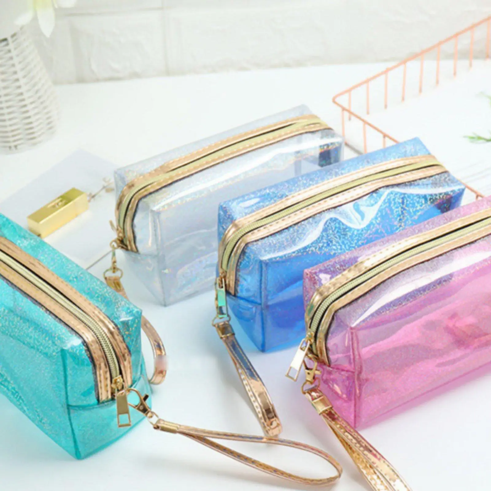 Transparent Cosmetic Pouch Organizer Waterproof PVC Toiletry Bag with Zipper for Travel and Gym Use