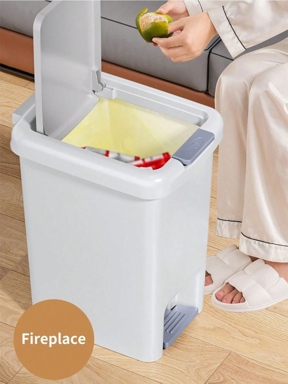 Plastic Foot Pedal Trash Can for Use in Bathroom, Kitchen, Living Room, Dorm, Office Trash Bin