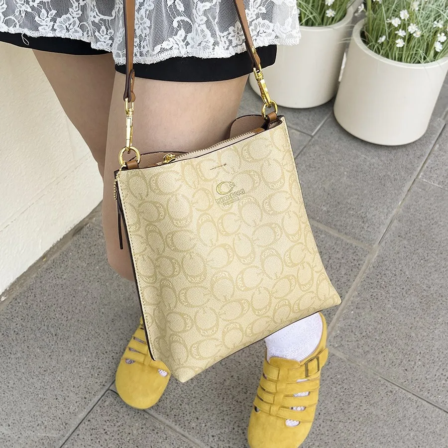 

​2025 Boho Bucket Bag - PU Leather Shoulder Crossbody Purse, Retro Print Lightweight for Women Commute & Evening​