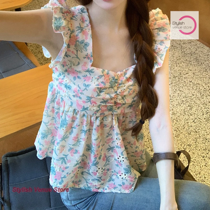 

French sweet floral small fly sleeve square collar shirt women's summer new fashion design strap halter temperament top