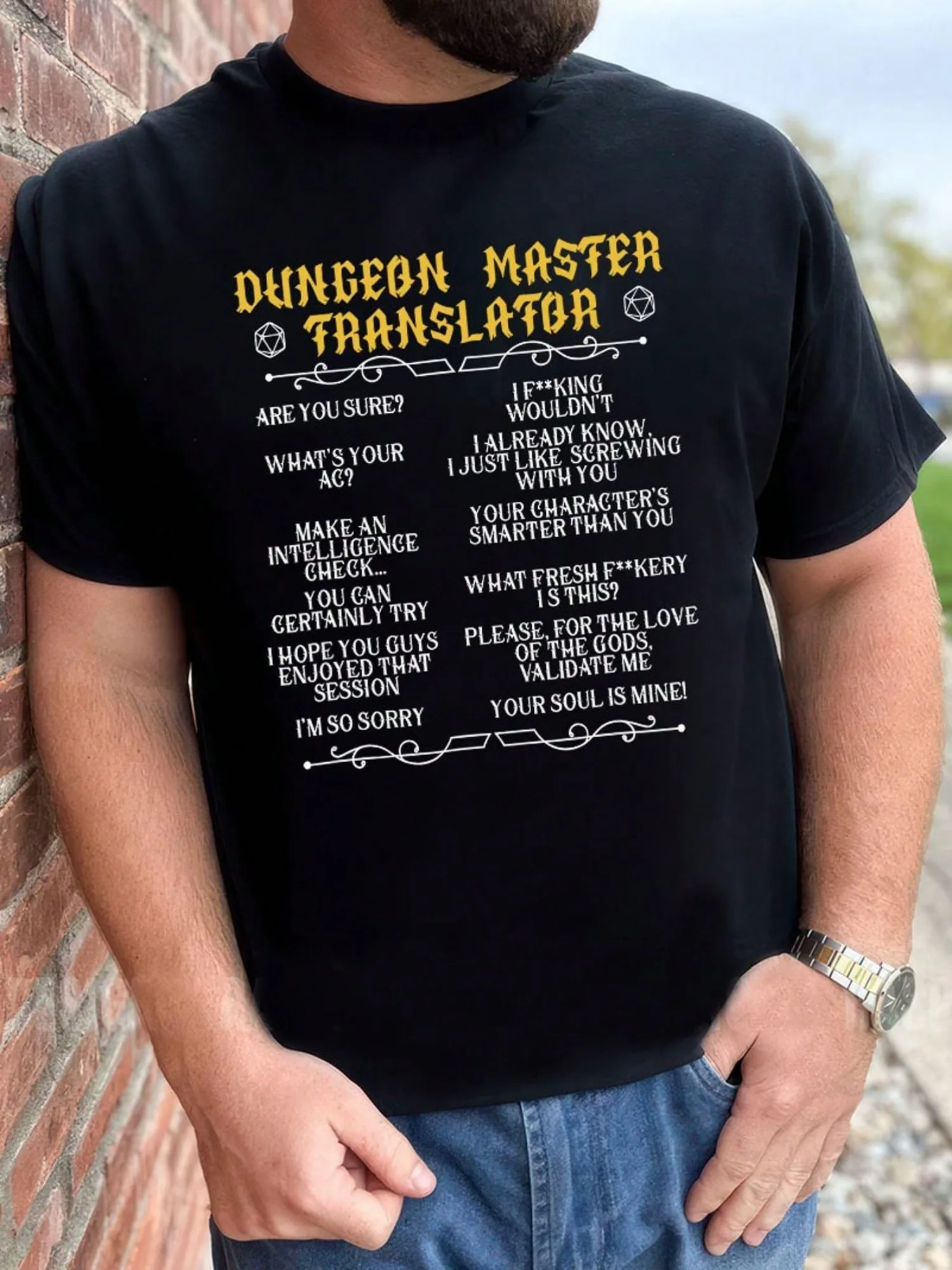 تي شيرت فريد من نوعه برسومات Dungeon Master ملابس ألعاب ممتعة لعشاق الرجال والنساء مرخص رسميًا