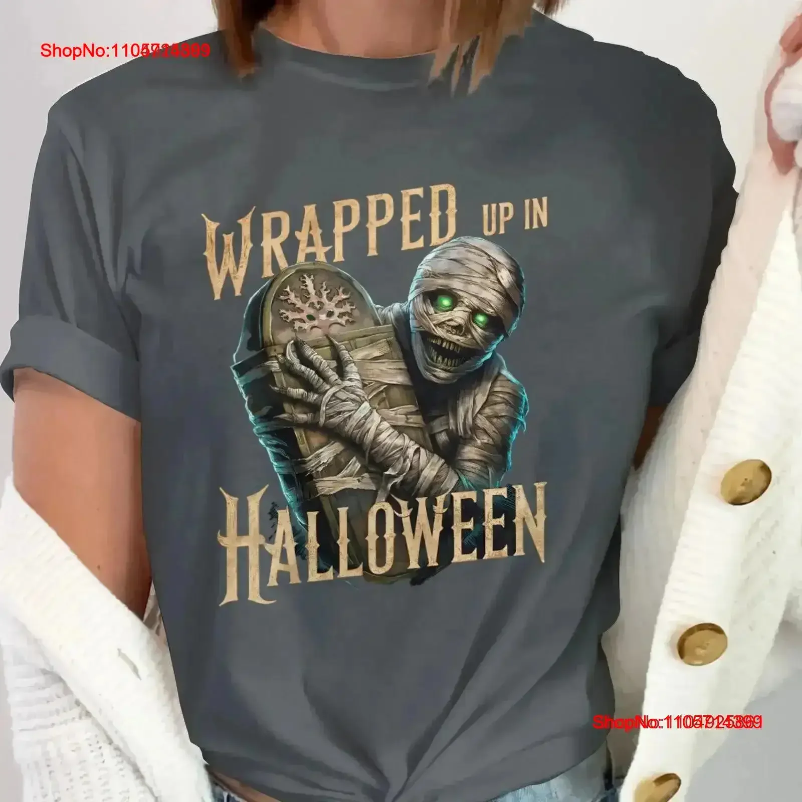 Wrapped Up In Halloween T Shirt Spooky Mummy Costume Funny Horror Party Outfit vintage Washed Breathable streetwear fashion