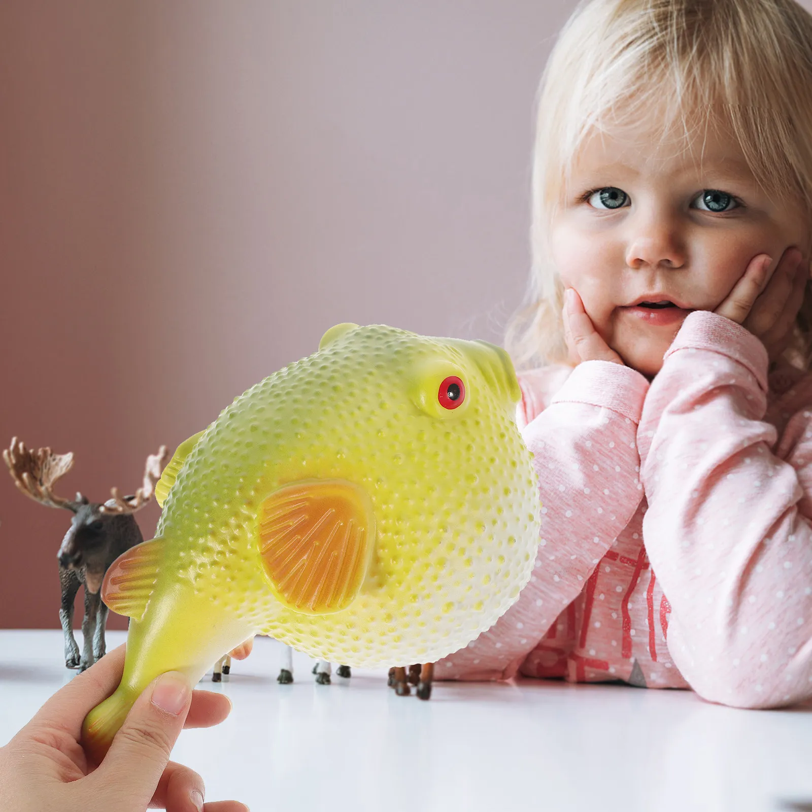 

Realistic Puffer Fish Ornament Soft Plastic Cotton Material Kids Educational Sea Animal Decor for Room Fish Tank Desktop