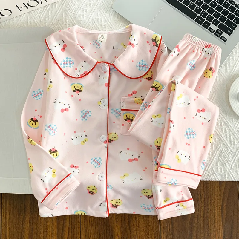 ملابس نوم مخملية دافئة للأطفال لعام 2026 بياقة الأميرة للخريف والشتاء بأكمام طويلة سترة كرتونية جديدة ملابس منزلية
