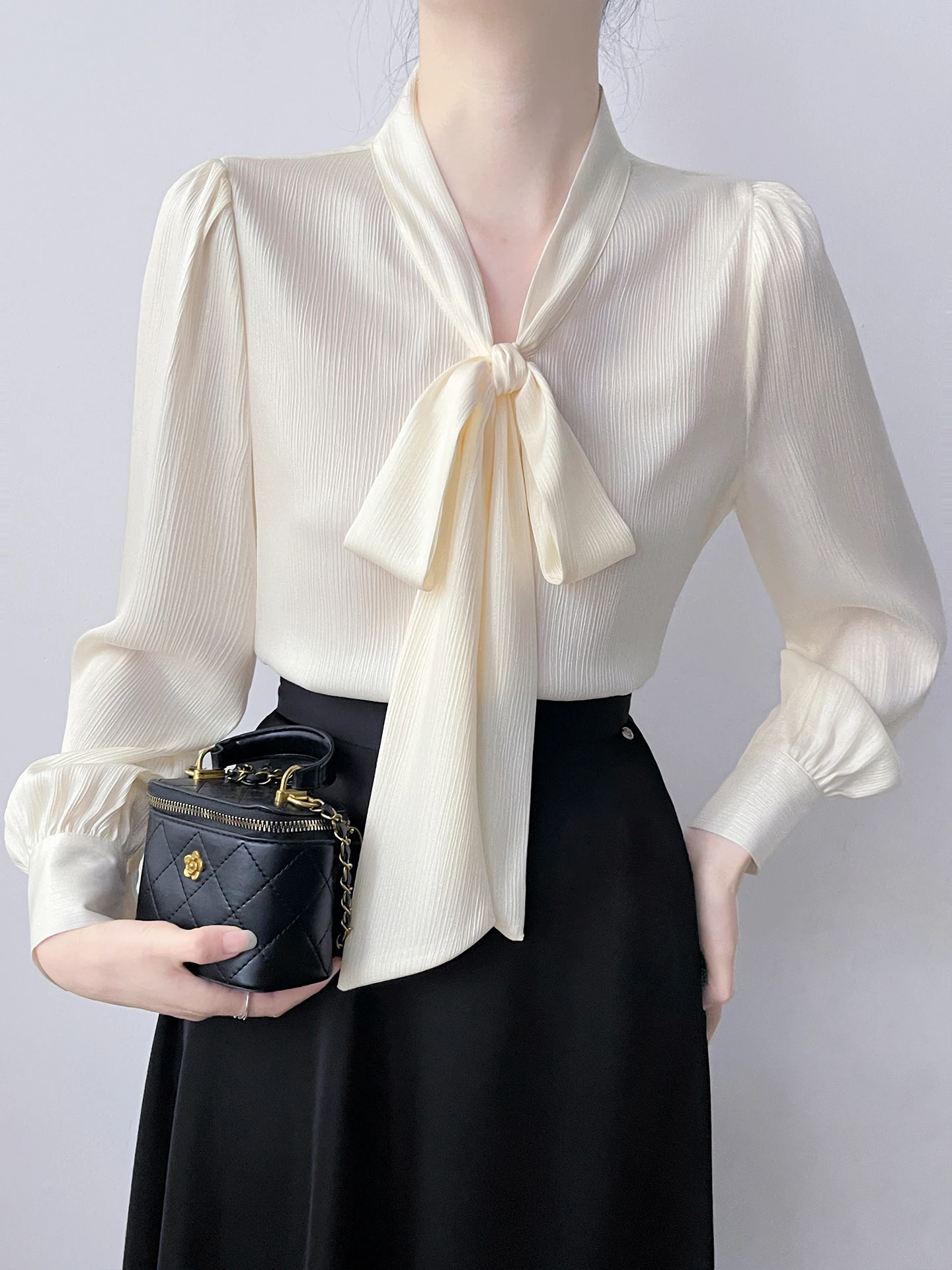 

Шифоновая женская блузка с длинным рукавом, пастельно-желтая, с эффектом шелка, струящаяся, с завязкой на шее, для офиса, модная, в корейском стиле