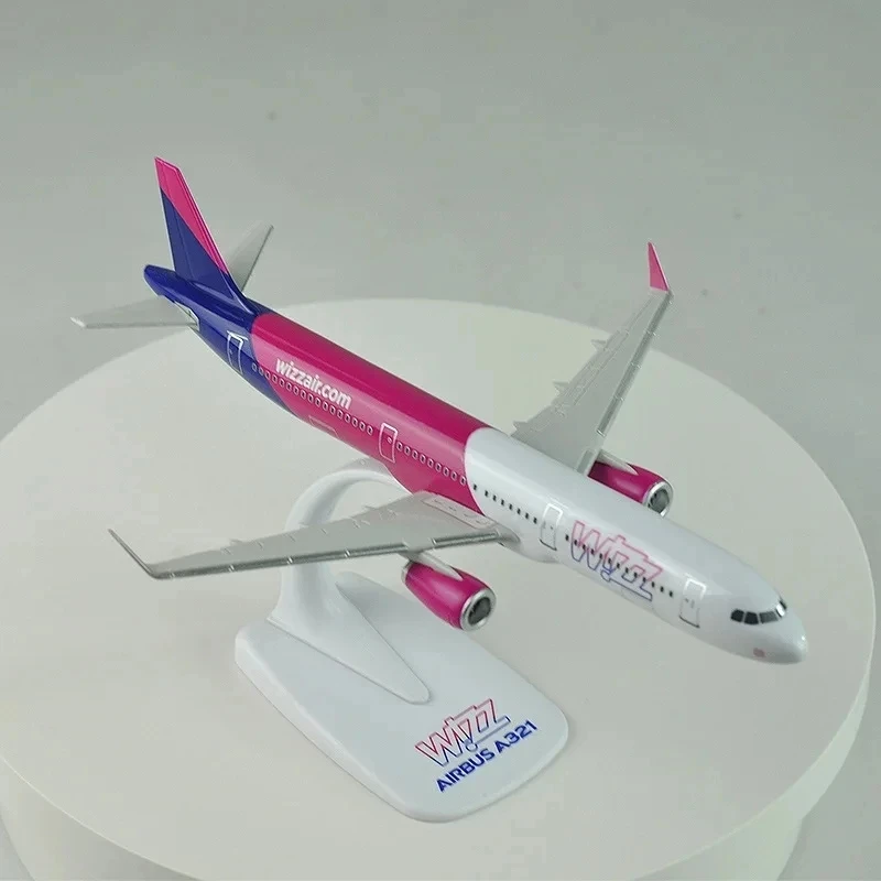 New  A321 Airplane Model WIZZ AIR Aircraft Plane 20cm Assembly Resin Base Static Display Airliner Kids Souvenir for Collection