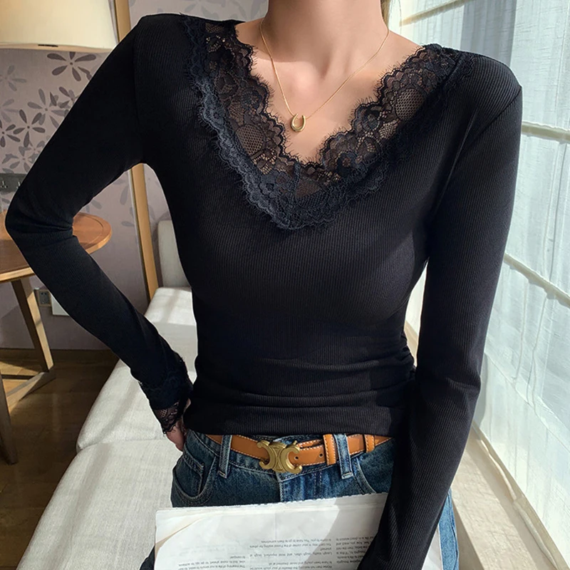 Elegant Lace Trim Women V-Neck Top Ribbed Slim Fit Coquette Long Sleeve Cuff Detail Chic Essential Autumn Layering T Shirt