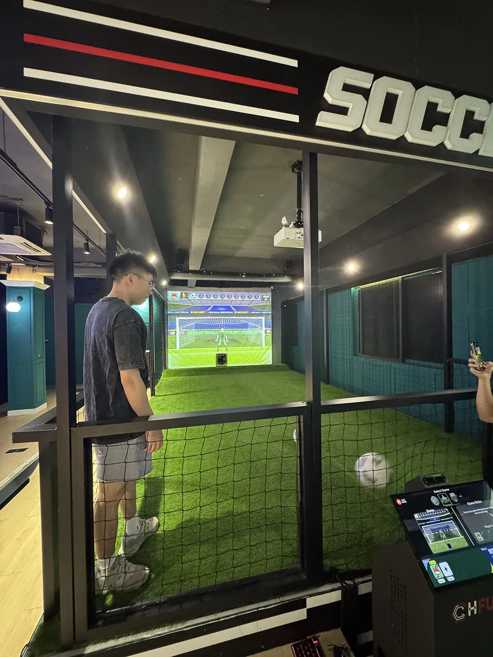 Indoor Football Shooting Training Simulation Football Shooting Game