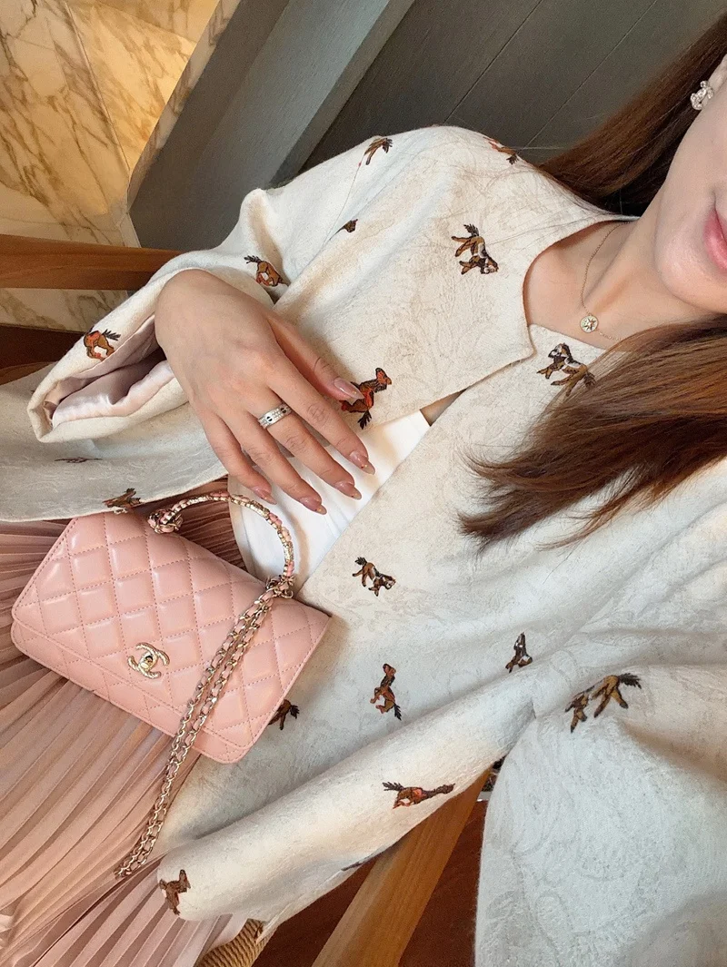 

Весенняя хлопково-льняная вышитая куртка свободного кроя с круглым вырезом, винтажная, с драпировкой и цветочным узором, для женщин