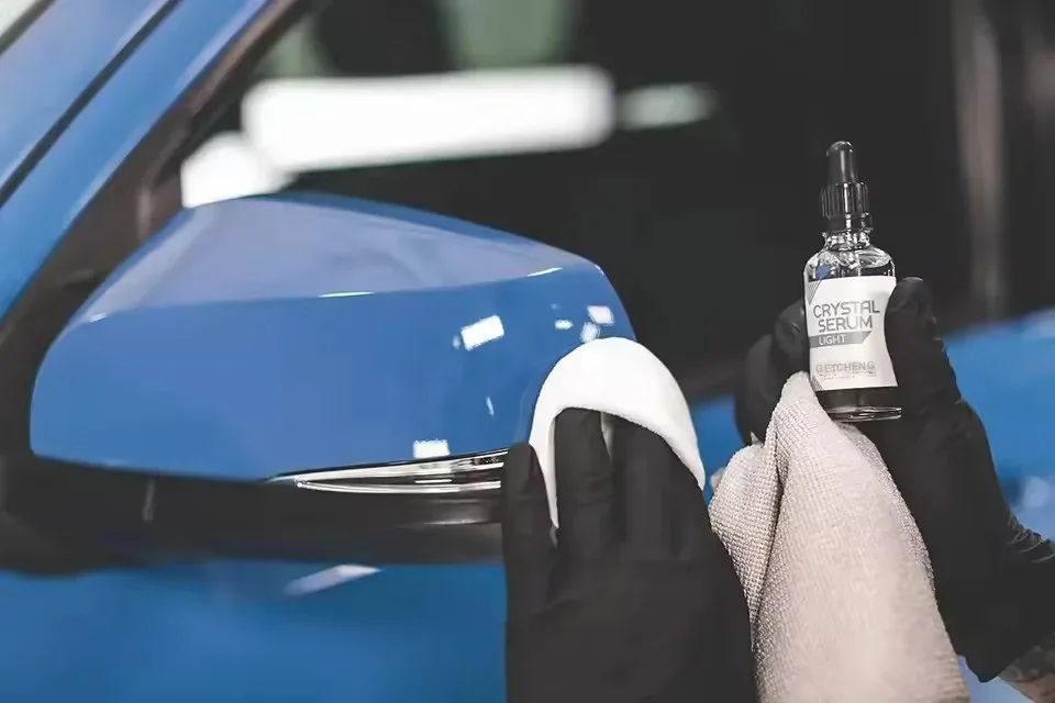 Crystal Serum Light Ceramic Coating for Cars Protect Car Paintwork High Shine Easy To Apply 50ml 5 Years Durability