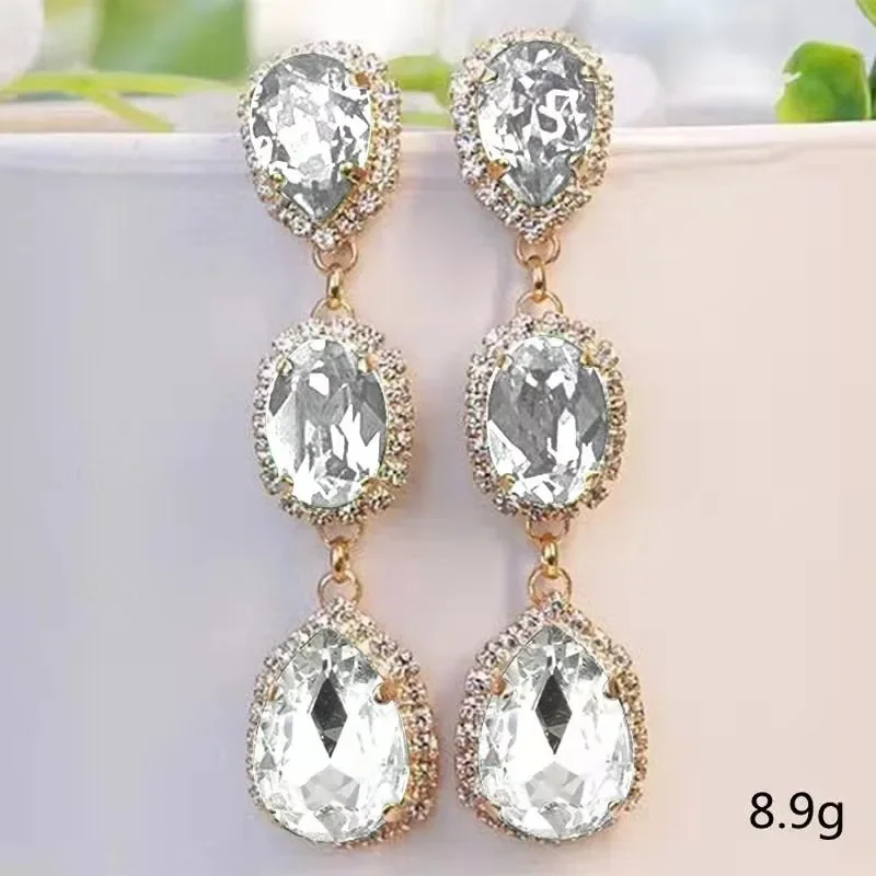 Eleganti orecchini di cristallo a goccia d\'acqua verde lunghi intarsiati con strass bianchi zircone Ladies Party Wedding Light Luxury Jewelry