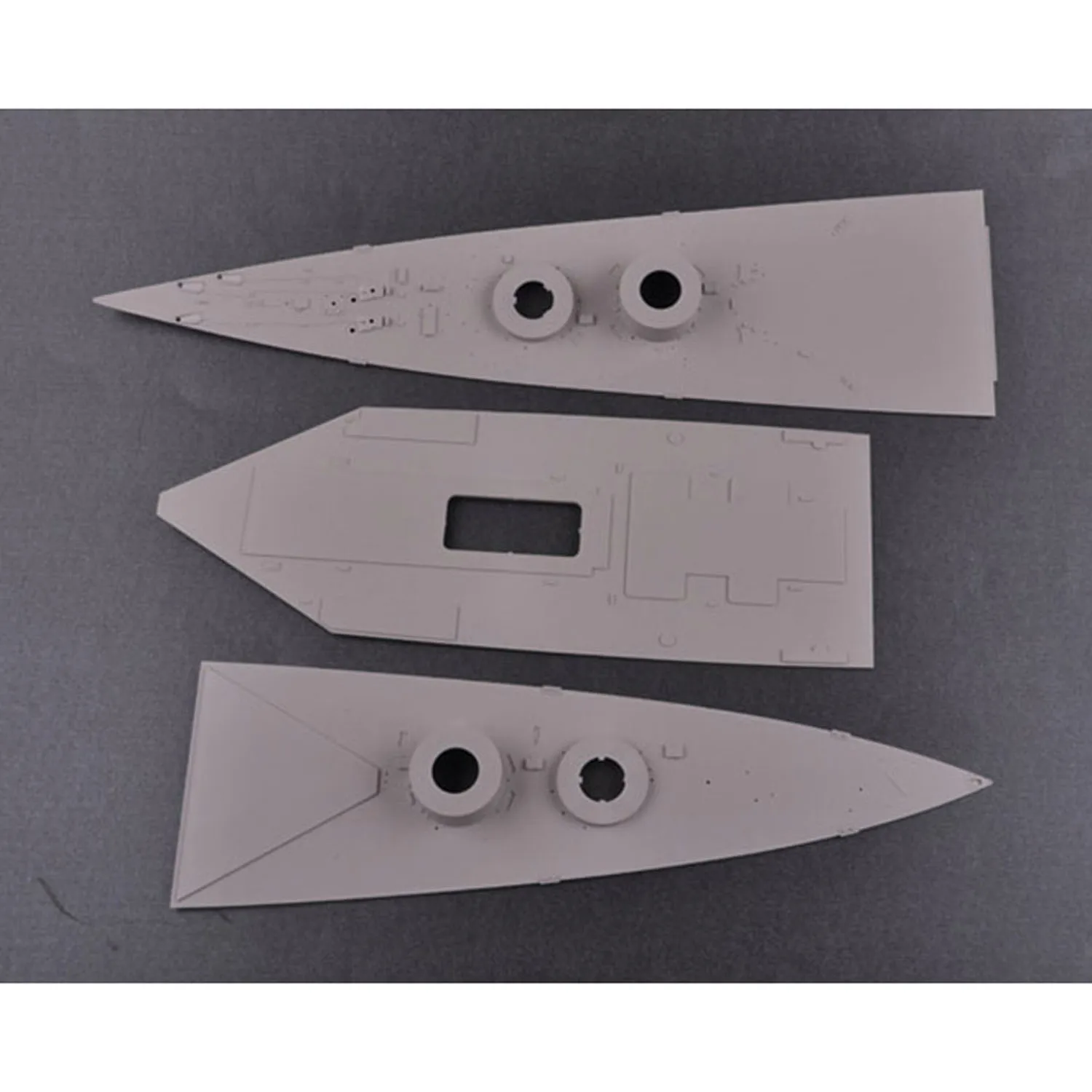 

1/200 Trumpeter 03710 HMS Hood Battle Cruiser Plastic Model Kit for Ship Warship Lovers Collectors