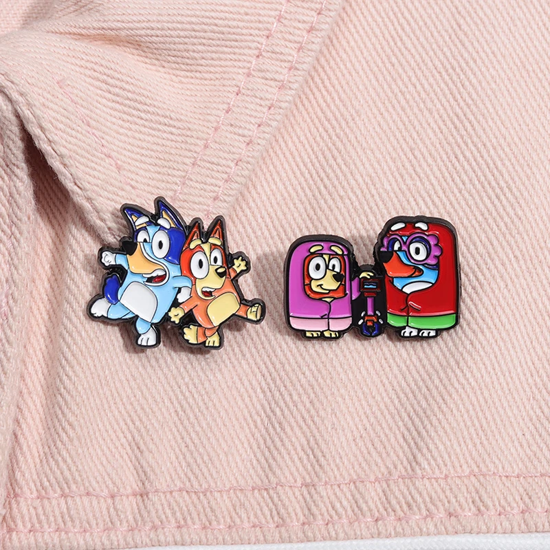 Cartoon anime character brooch, blue yellow cute little dog, fixed adjustment, waist cinching, clothing decoration, alloy badge