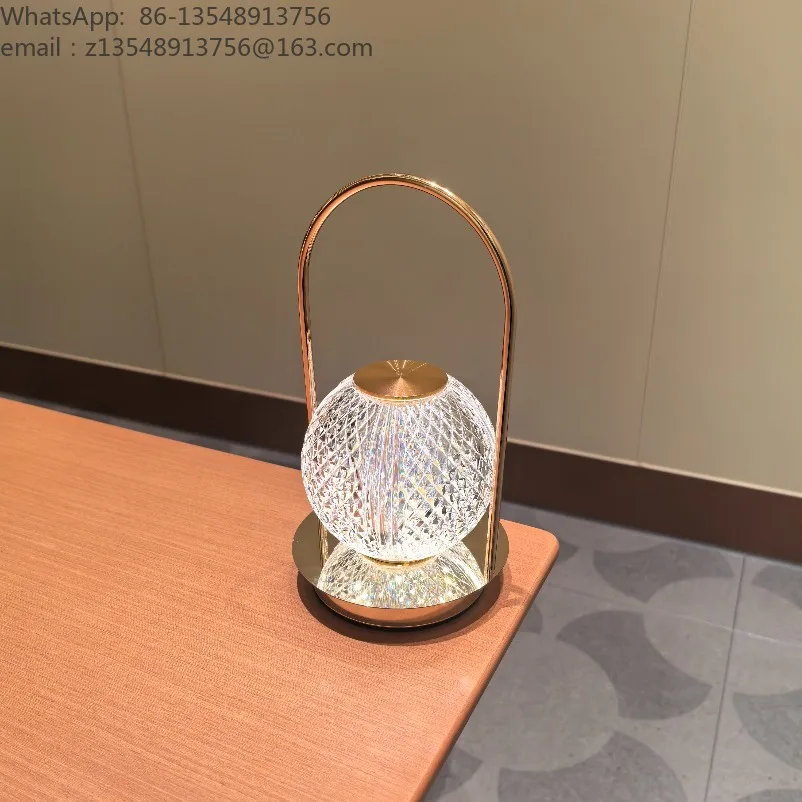 High-end metal LED desk lamp, bedroom bedside atmosphere night light, cafe bar desk lamp