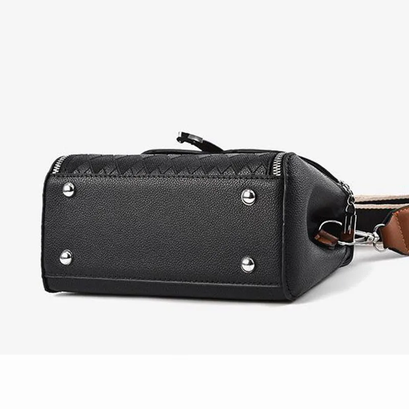 New shoulder Bag for 2024 women leather Women\'s Handbags Fashion Splicing color bump shoulder bags personality wome straddle bag