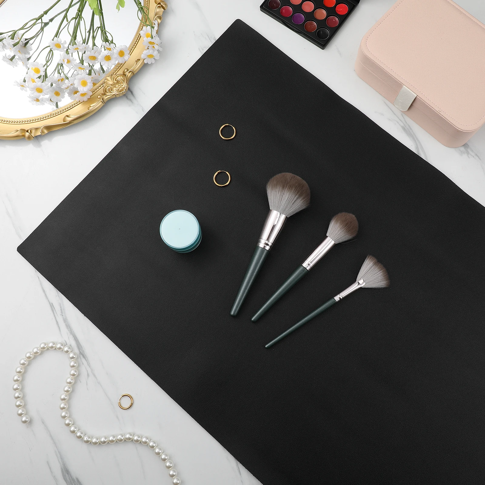 

Eco Friendly Table Mat Non Slip Large Size Wear Resistant Place Mat for Design Easy Clean Table