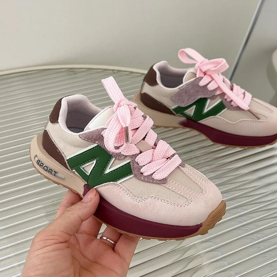 

2024 Autumn New Children's Small Waist Sports Shoes for Boys Girls Lightweight Soft Sole Casual Running Shoes Grey Pink 26-37