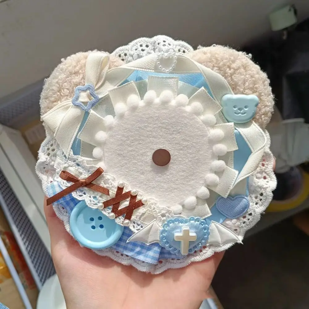 

DIY Cute Badge Holder Lacework Cartoon Bear Anime Pins Display Base Luxury Kawaii Badge Decoration Tray Backpack Ornament