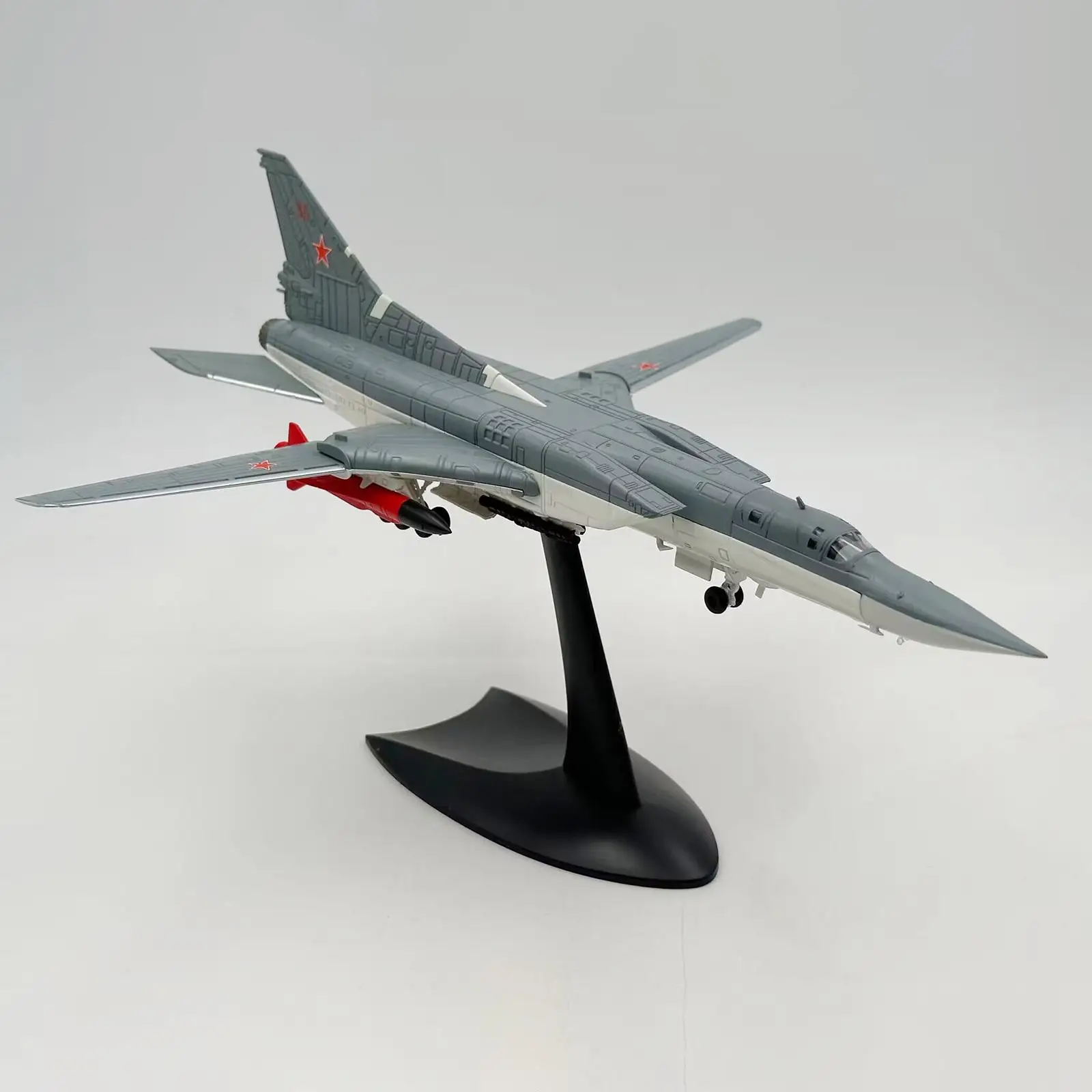 Simulation 1/144 Fighter Diecast Model Collection Kids Adults Toy Retro Plane with Base for Living Room Bedroom Shelf